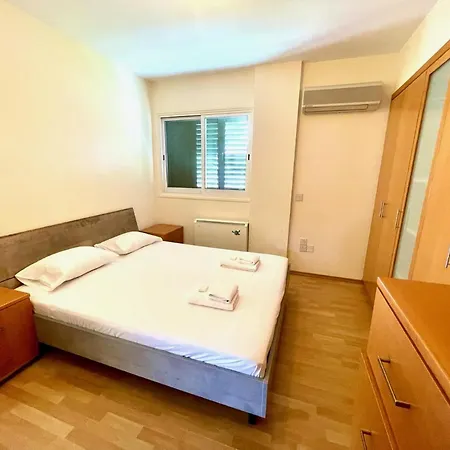 2bdr Close To Nicosia Center Апартаменты