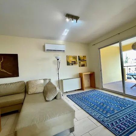 2bdr Close To Nicosia Center Strovolos